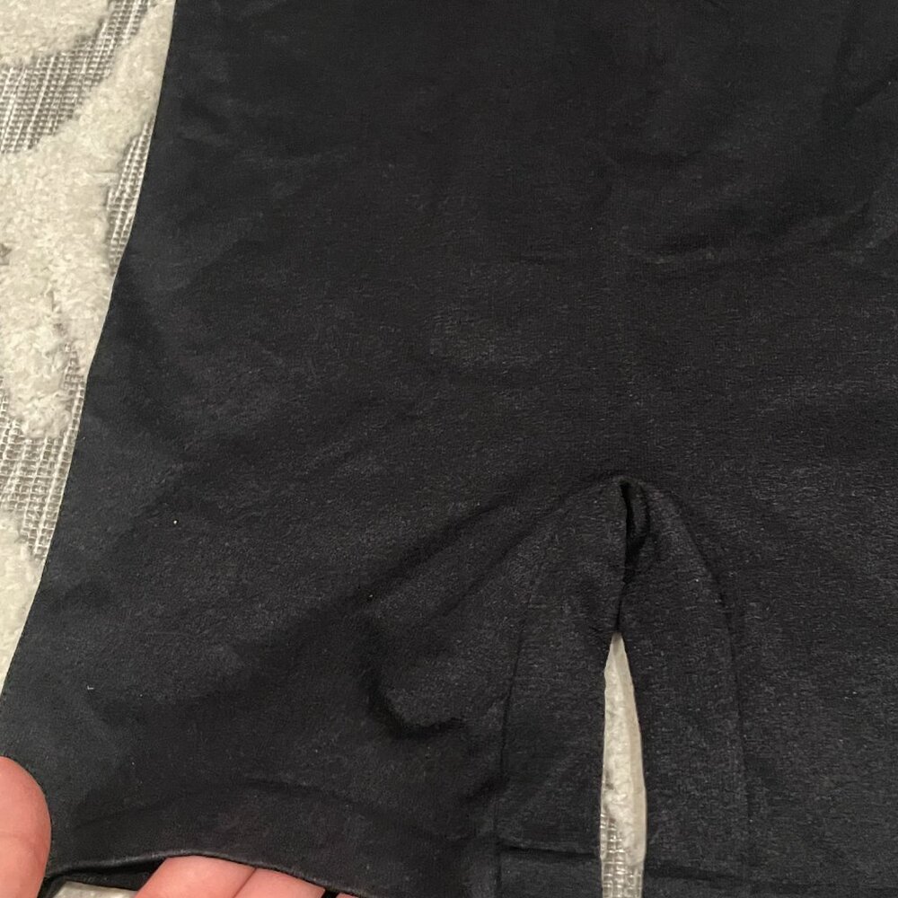 NWT Jasmin Romper - Black - Picture 8 of 8